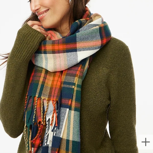 J Crew Factory Classic Plaid Scarf White Juniper 77" L x 24.5" W - Picture 3 of 6